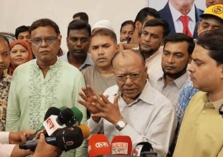 মতভেদ থাকুক, বৃহত্তর স্বার্থে ঐক্য ধরে রাখতে হবে: মিন্টু