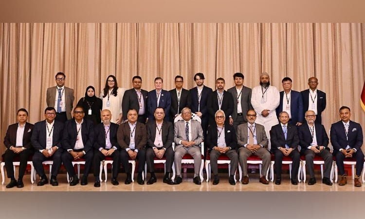 President seeks realistic, coordinated policy support to resolve textile sector crisis
