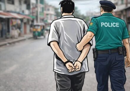 রাজশাহী রেঞ্জে ২৪ ঘণ্টার পুলিশি অভিযানে গ্রেপ্তার ২০২ জন