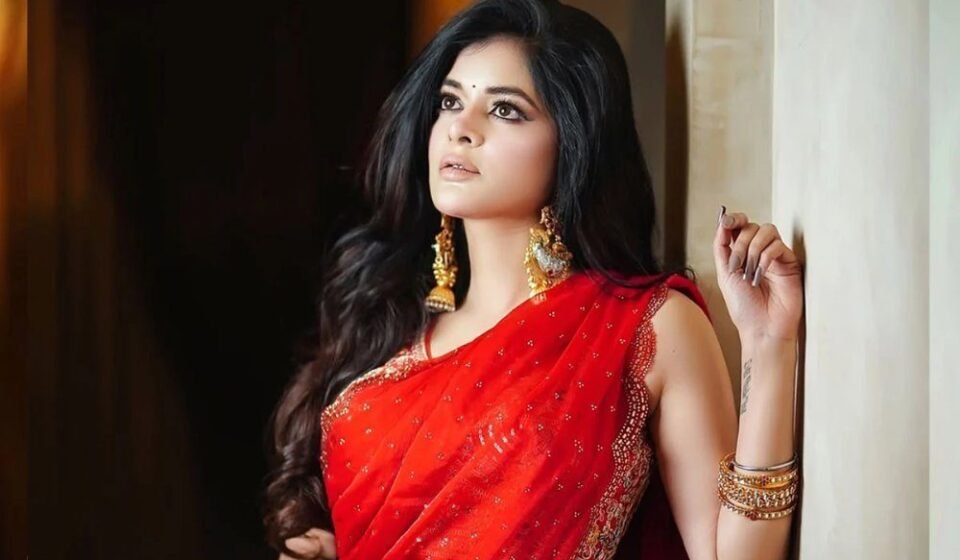 A completely different Madhumita in 'Otobi', she says criticism of her work matters to her