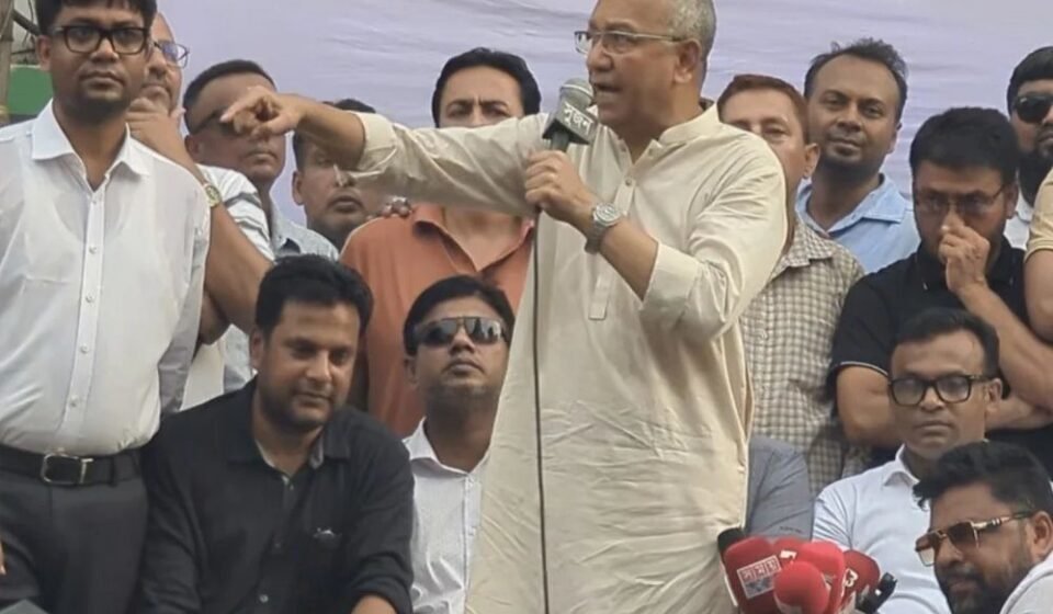 ককটেল বিস্ফোরণের ঘটনায় নাসীরুদ্দীন পাটওয়ারীর গ্রেপ্তার চাইলেন যুবদল সভাপতি