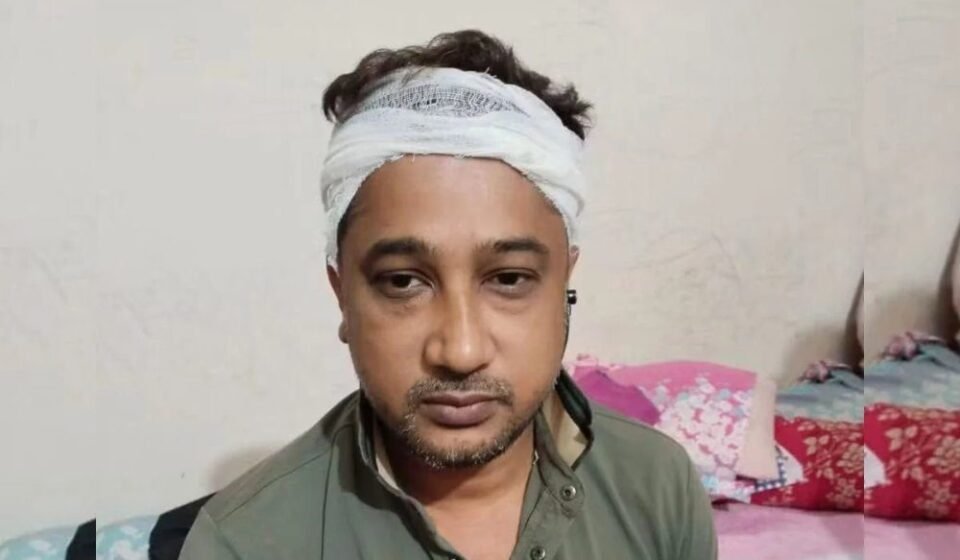 Miscreants hack businessman in Feni after failing to snatch motorcycle