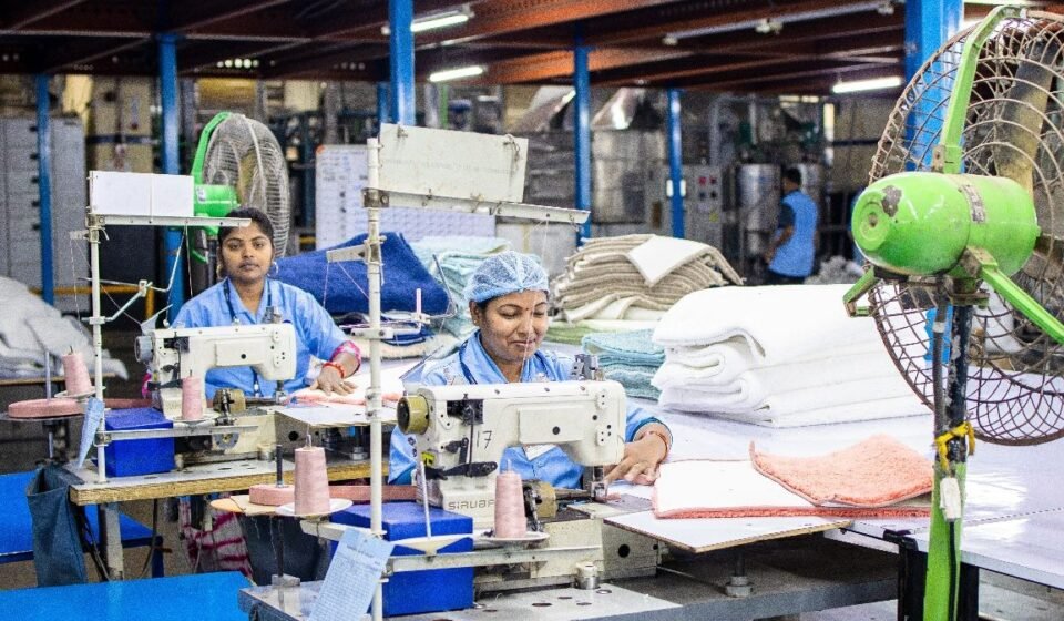 New record in apparel exports to non-traditional markets, $642.93 million in August