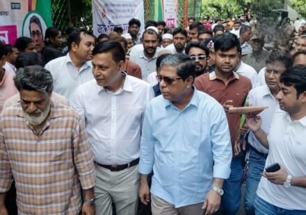 ‘লংমার্চের নামে জ্বালানি অপচয় করে মানুষকে বিভ্রান্ত করছে বিরোধী জোট’