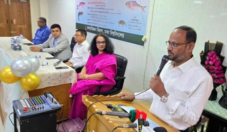 ‘মাছে-ভাতে বাঙালির পরিচয় টিকিয়ে রাখতে মৎস্য উৎপাদন বাড়ানোর বিকল্প নেই’