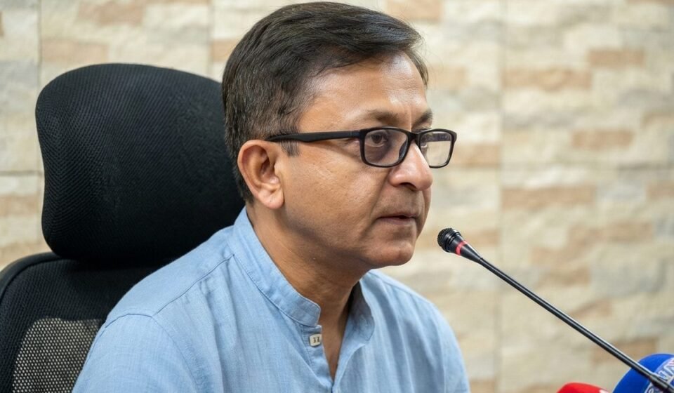 Investment will rise if delays in business are reduced, says commerce minister