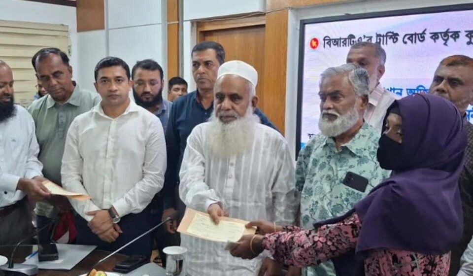 ‘পাঁচ লাখ টাকায় একটি জীবনের মূল্য হয় না’, বললেন এমপি মনিরুল