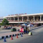 শাহজালাল বিমানবন্দরে দুই কোটি টাকার স্বর্ণের বারসহ আটক ২