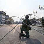 সিম-টাওয়ার ছাড়াই যোগাযোগ, কাশ্মীরে আলোচনায় ‘লোরা’ প্রযুক্তি