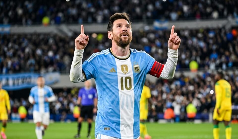 Messi's message to teammates at farewell: stay united