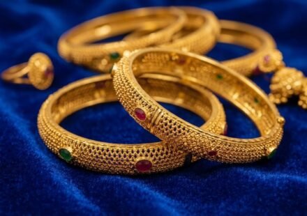 Gold market rates: How much per bhori for each carat today