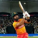 এনগারাভা নেই, ত্রিদেশীয় সিরিজে জিম্বাবুয়ের নেতৃত্বে সিকান্দার রাজা; ১৫ সদস্যের দল ঘোষণা