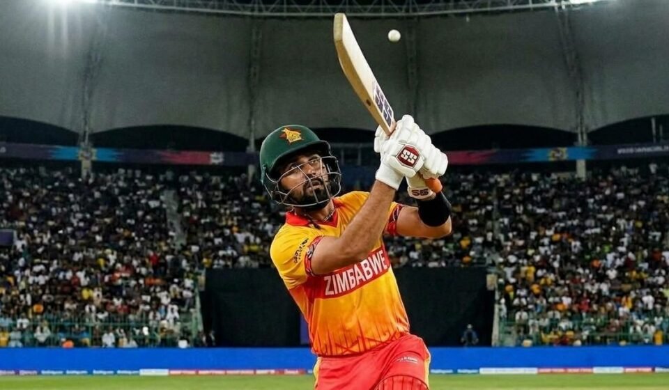 এনগারাভা নেই, ত্রিদেশীয় সিরিজে জিম্বাবুয়ের নেতৃত্বে সিকান্দার রাজা; ১৫ সদস্যের দল ঘোষণা
