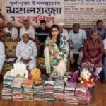 ‘ধর্ম আলাদা হতে পারে, কিন্তু দেশ এক’: কেরানীগঞ্জে মহালয়ার অনুষ্ঠানে নিপুণ রায়