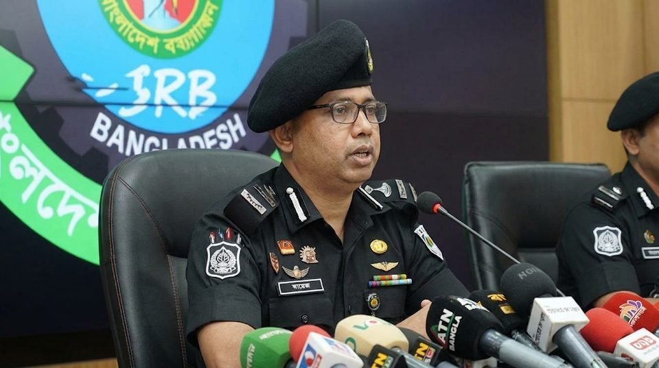 প্রশ্নপত্রের উৎস এখনো অজানা, যুব উন্নয়নের নিয়োগ পরীক্ষা ফাঁসে গ্রেপ্তার সাত