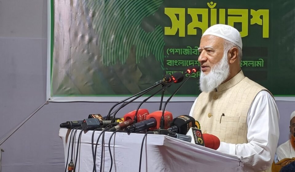 পূজামণ্ডপে পূর্ণ নিরাপত্তা চেয়ে আইনশৃঙ্খলা বাহিনীর প্রতি জামায়াত আমিরের আহ্বান