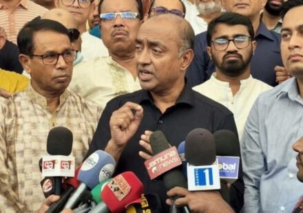 প্রতিমন্ত্রীর প্রসঙ্গে আইনমন্ত্রী: চূড়ান্ত সিদ্ধান্ত নেবেন প্রধানমন্ত্রী, কেউ আইনের ঊর্ধ্বে নয়