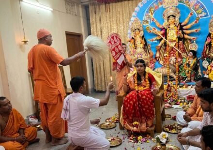 Kumari Puja held at Ramakrishna Mission to the sound of conch shells and ululation, thousands of visitors throng in Habiganj