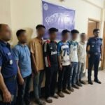 ১৮ থানায় রাতভর একযোগে অভিযান: কুমিল্লায় কিশোর গ্যাং, মাদক ও ছিনতাইবিরোধী তৎপরতায় আটক ২৭৫, মুচলেকায় ছাড়া ১৩৩