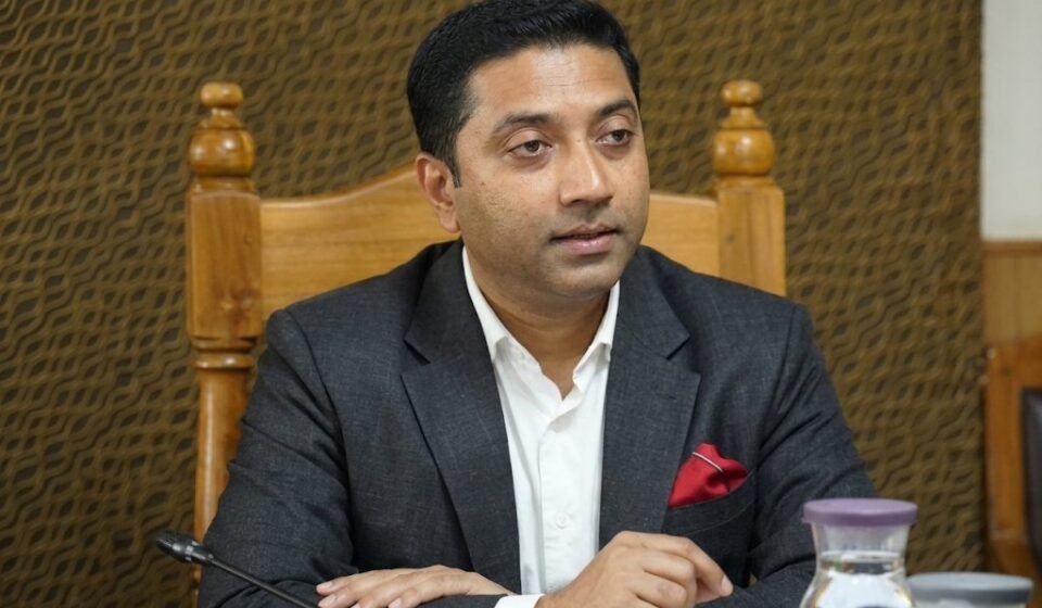 প্রাথমিকে প্রধান শিক্ষকের পদ খালি সাড়ে ৩৪ হাজার, পিএসসির সঙ্গে কথা চলছে