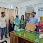চা-নাশতার বরাদ্দ বাঁচিয়ে হলে কম্পিউটার ও পানির ফিল্টার দিলেন চাকসু এজিএস