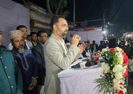 ‘মিথ্যা অপপ্রচার জনগণ আর খুব একটা বিশ্বাস করে না’—বিরোধী দলকে মাঠে কাজের পরামর্শ ক্রীড়া প্রতিমন্ত্রী আমিনুলের