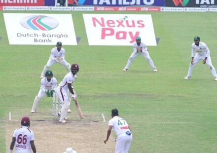 Shoriful removes Chanderpaul in his third over to end 65-run stand